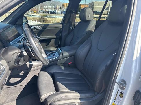 Used 2019 BMW X5 xDrive40i w/ Premium Package 2 image 12