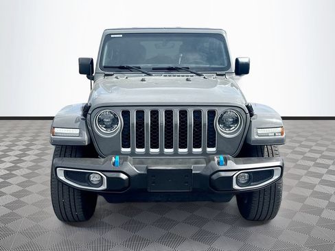Used 2023 Jeep Wrangler Unlimited Sahara w/ Cold Weather Group AWD/4WD image 2