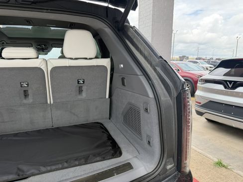 Used 2026 Cadillac Escalade IQ Sport 1 AWD/4WD image 5