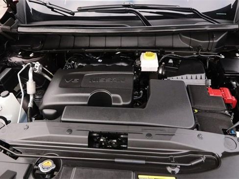 Certified 2024 Nissan Pathfinder Platinum w/ Cargo Package image 28