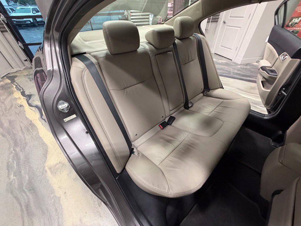 Used 2013 Honda Civic EX-L image 6