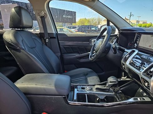 Certified 2022 Kia Sorento SX FWD image 31