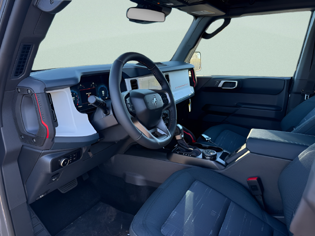 New 2026 Ford Bronco Heritage Edition AWD/4WD image 3