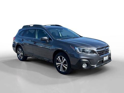 Used 2019 Subaru Outback 2.5i Limited image 7