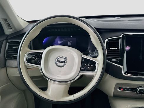 Used 2023 Volvo XC90 B6 Plus w/ Protection Package Premier AWD/4WD image 17