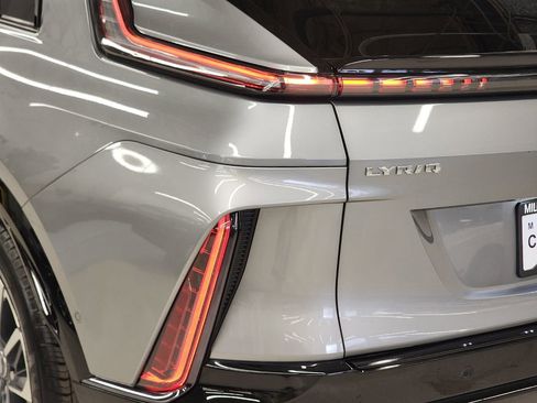 Used 2024 Cadillac Lyriq Sport image 43