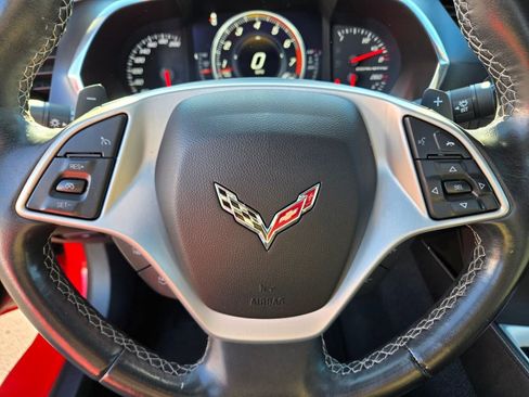 Used 2015 Chevrolet Corvette Stingray Coupe image 20