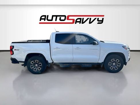 Used 2024 Chevrolet Colorado Z71 w/ Z71 Convenience Package 2 AWD/4WD image 8