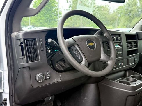 New 2025 Chevrolet Express 3500 w/ Power Convenience Package image 5