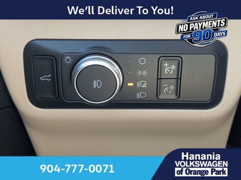 Used 2020 Ford Escape Titanium AWD/4WD image 29