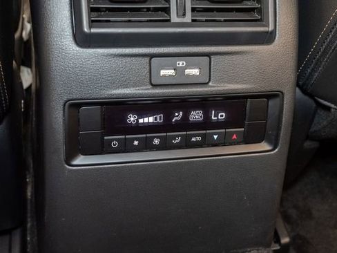 Used 2024 MAZDA CX-90 3.3 Turbo w/ Select Package AWD/4WD image 27