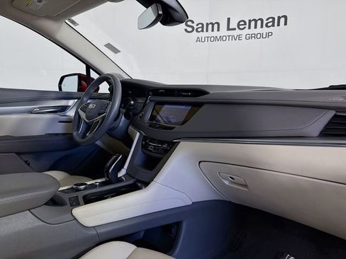 Used 2021 Cadillac XT5 Premium Luxury image 32