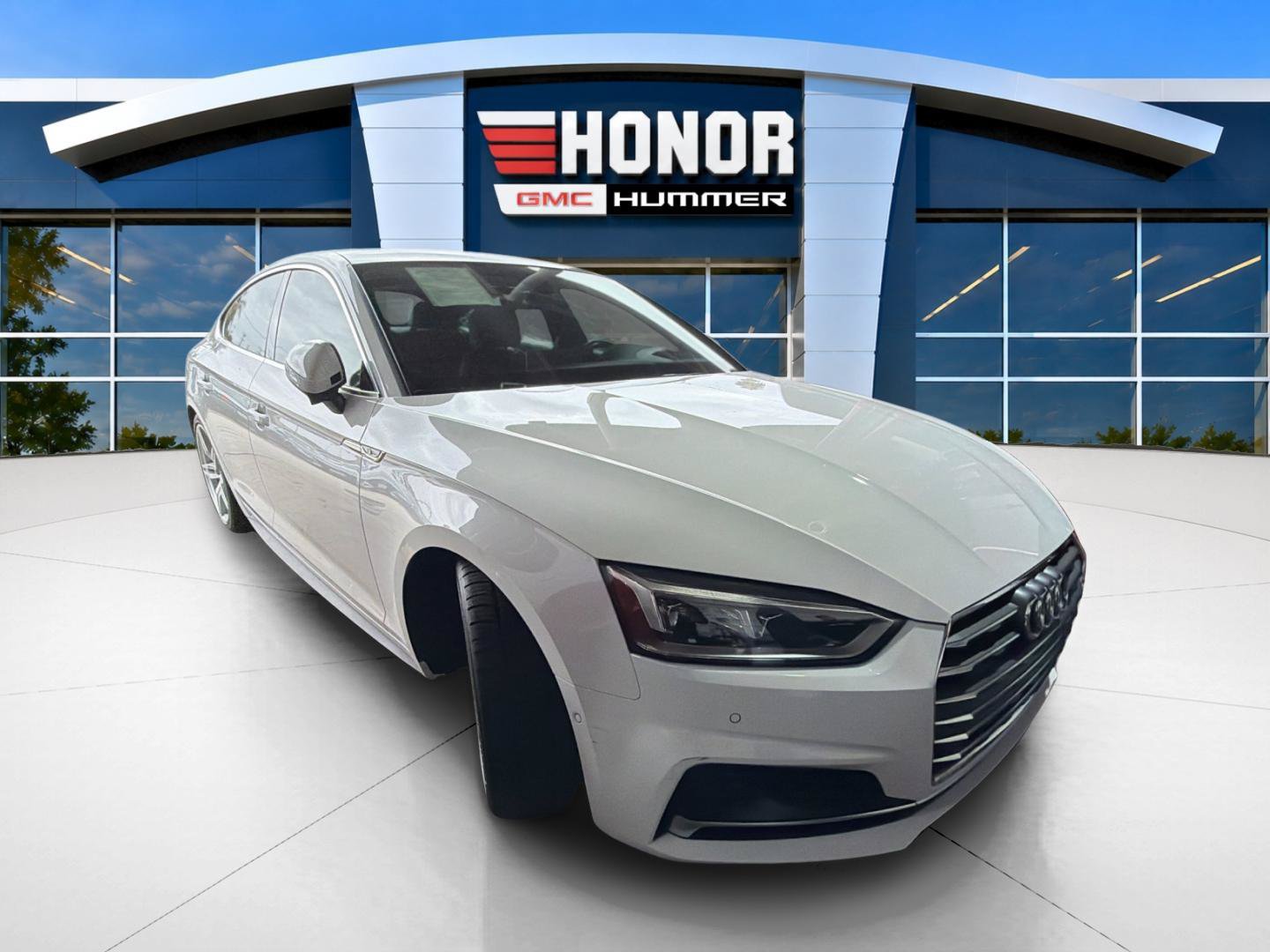 Used 2019 Audi A5 2.0T Prestige w/ 19" S Line Wheel Package AWD/4WD image 2