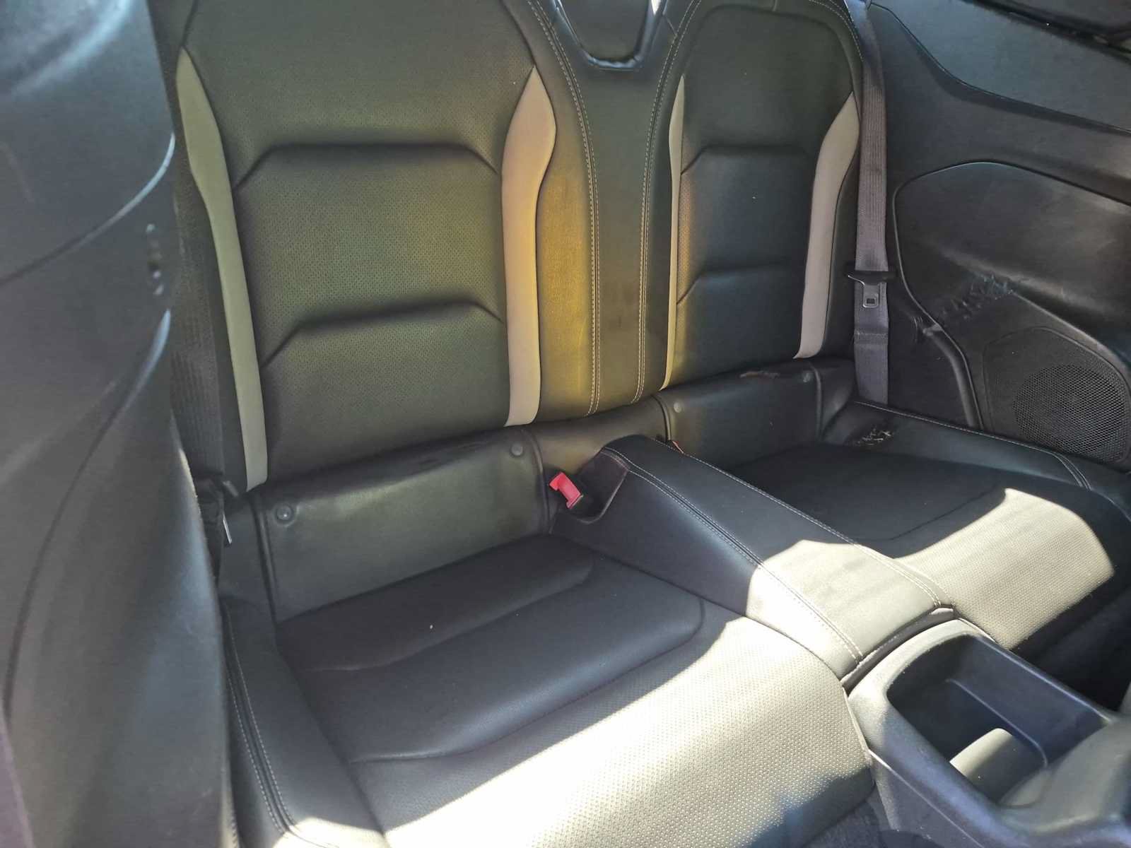Used 2019 Chevrolet Camaro SS RWD image 18