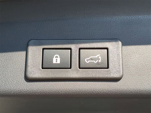 New 2026 Subaru Ascent Limited image 10