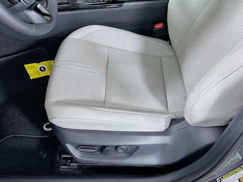 Certified 2025 Toyota Camry XLE FWD image 20