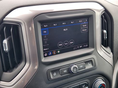 Used 2024 Chevrolet Silverado 2500 Custom w/ Custom Value Package AWD/4WD image 16
