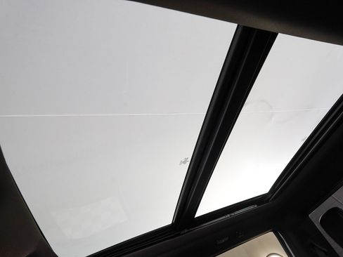 Used 2025 Ford F450 King Ranch w/ Snow Plow/Camper Package image 27