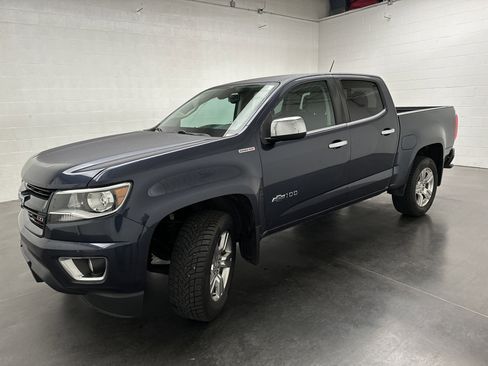 Used 2018 Chevrolet Colorado Z71 w/ Centennial Edition AWD/4WD image 4
