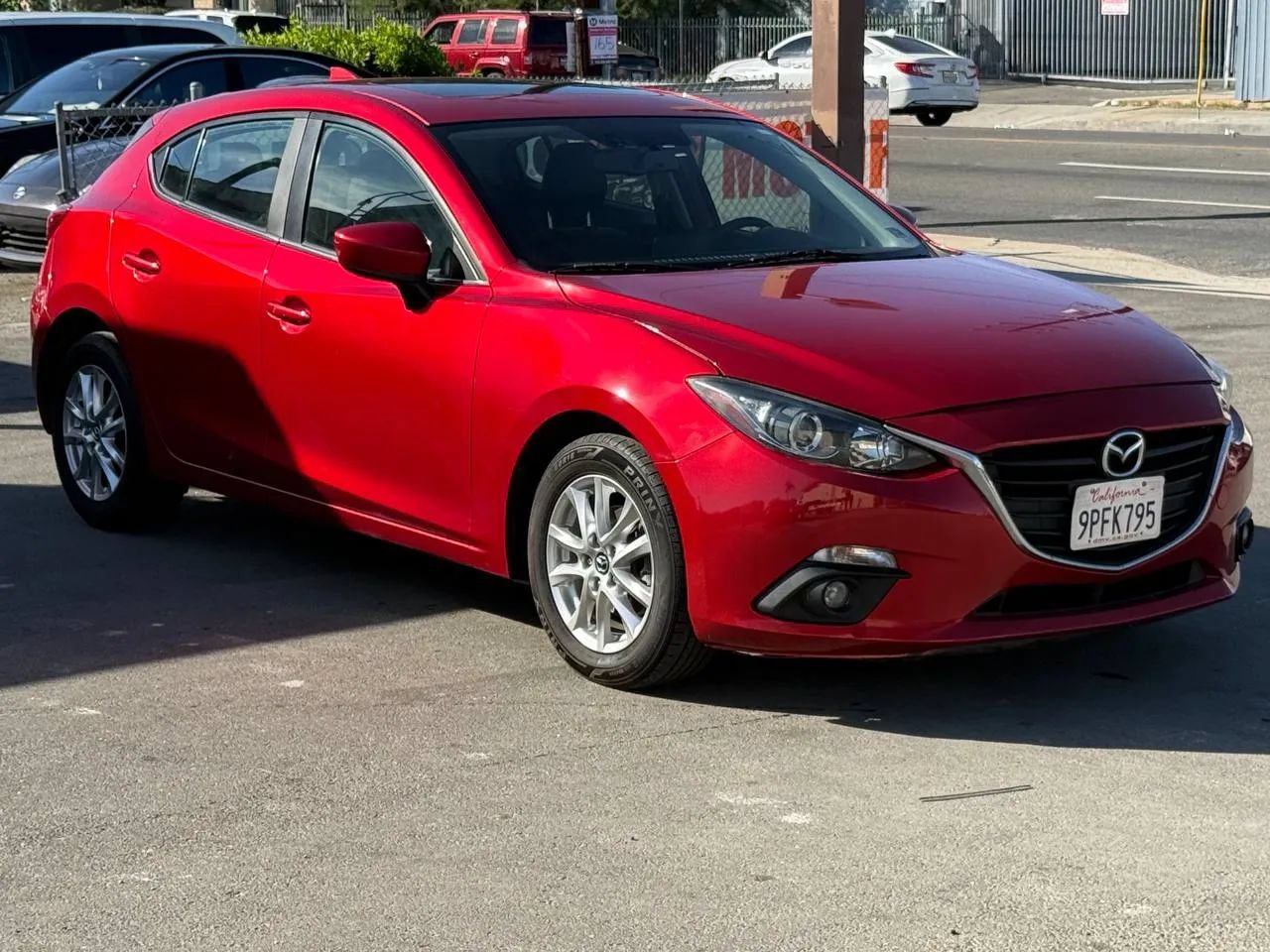 Used 2016 MAZDA MAZDA3 i Grand Touring FWD image 3