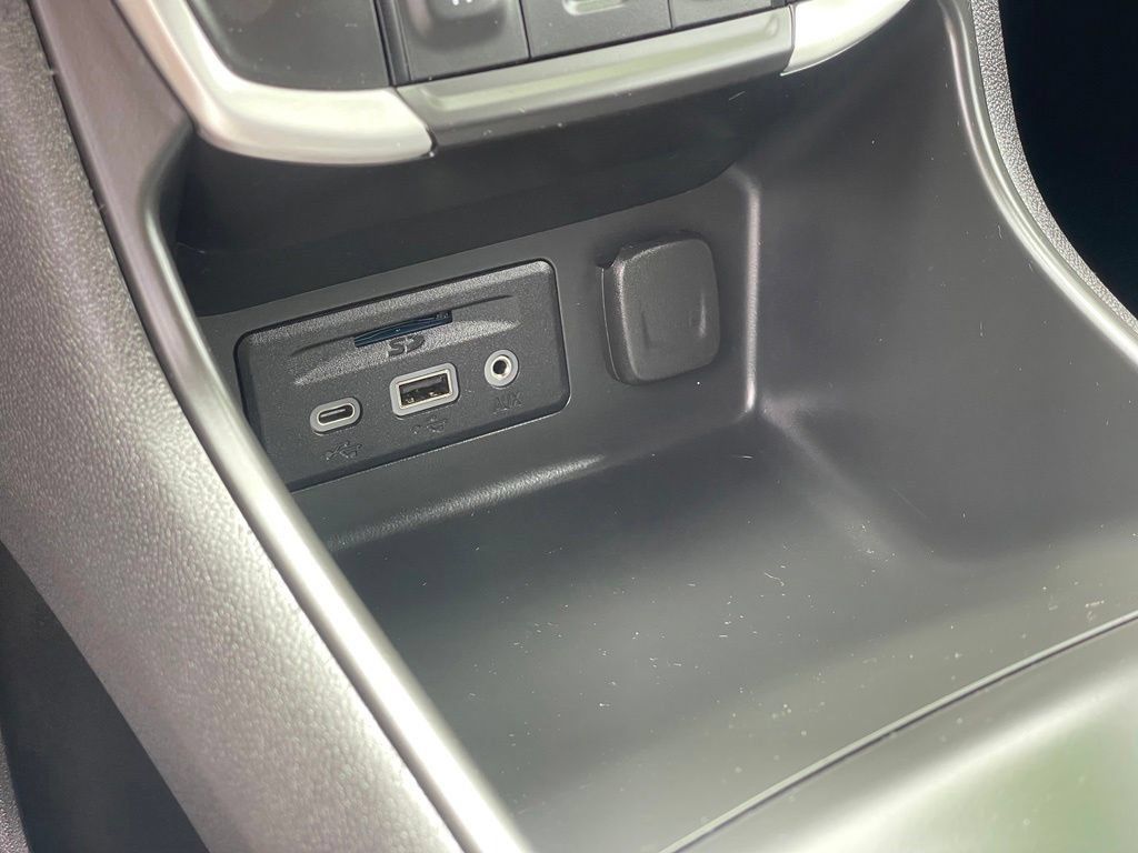 Used 2022 GMC Terrain SLT AWD/4WD image 21