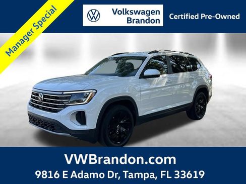 Used 2024 Volkswagen Atlas SE FWD image 1