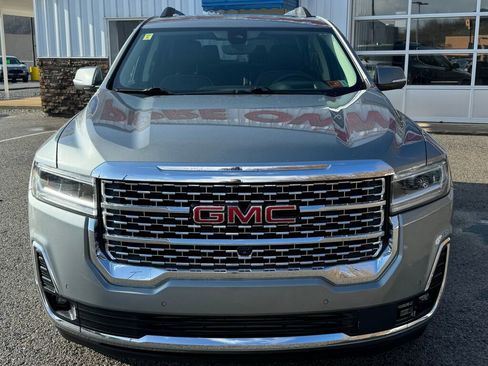 Used 2023 GMC Acadia Denali w/ Denali Technology Package image 2