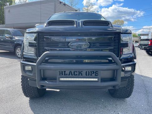 Used 2016 Ford F150 Lariat w/ Equipment Group 502A Luxury AWD/4WD image 2