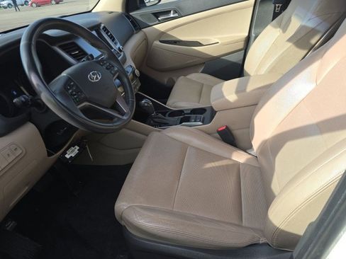 Used 2016 Hyundai Tucson Limited image 10