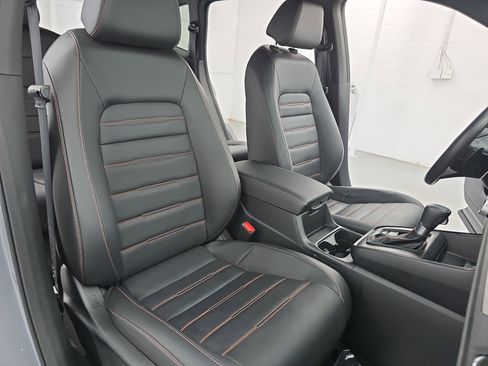 Certified 2025 Honda CR-V Sport-L image 10