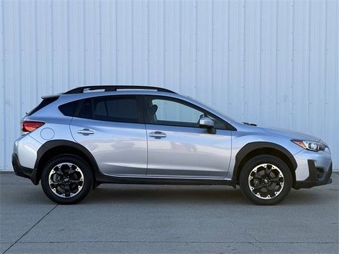 Used 2023 Subaru Crosstrek 2.0i Premium w/ Popular Package #2 image 3