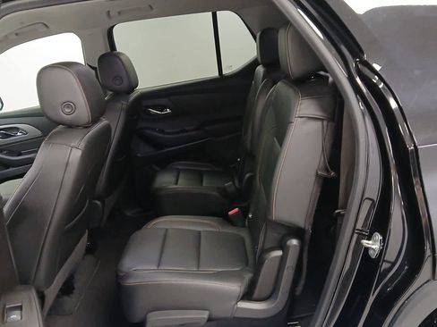 Used 2019 Chevrolet Traverse RS image 12