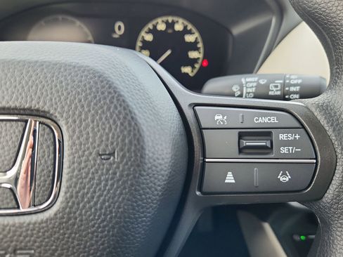 New 2026 Honda HR-V LX image 15