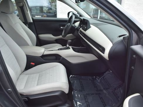 Used 2023 Honda HR-V LX image 37