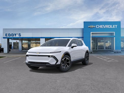 New 2026 Chevrolet Equinox EV LT AWD/4WD image 9