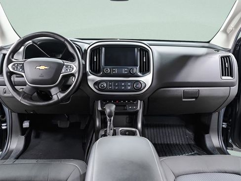 Used 2022 Chevrolet Colorado LT w/ Safety Package AWD/4WD image 8