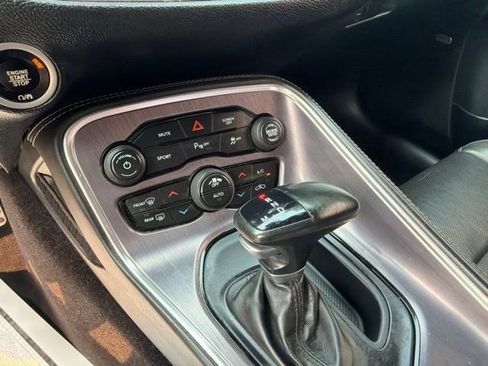 Used 2018 Dodge Challenger R/T Plus RWD image 27