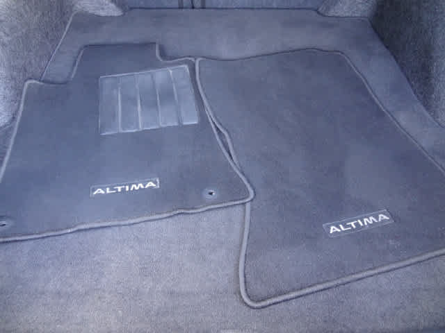 Used 2023 Nissan Altima 2.5 SV FWD image 5