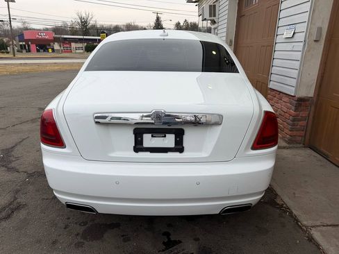 Used 2013 Rolls-Royce Ghost image 5