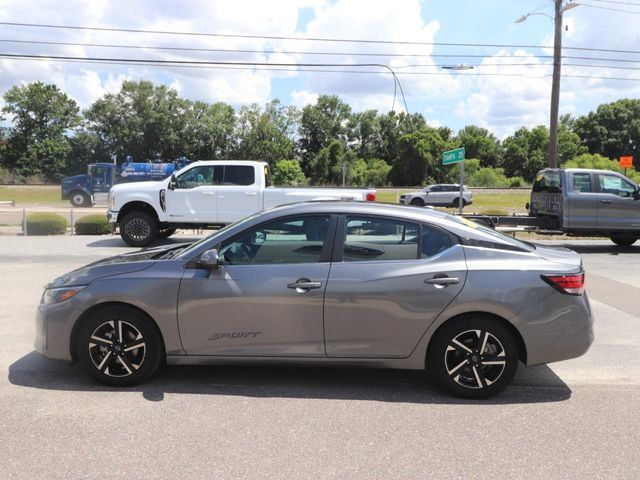 Used 2024 Nissan Sentra SV FWD image 5