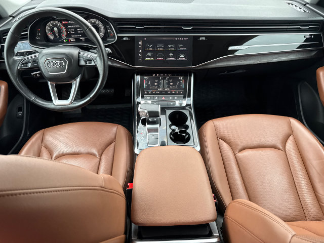 Used 2022 Audi Q8 Premium Plus AWD/4WD image 12