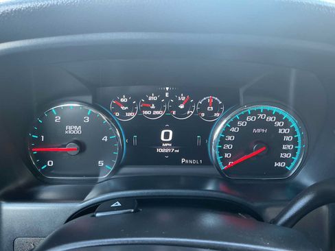 Used 2018 GMC Sierra 2500 Denali w/ Duramax Plus Package AWD/4WD image 12