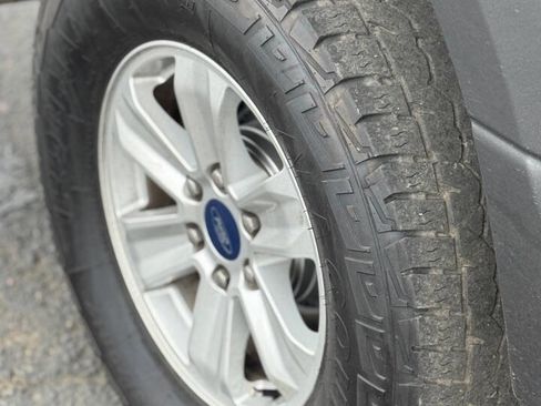 Used 2015 Ford F150 XLT image 20