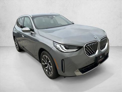 Used 2026 BMW X3 xDrive30i w/ Convenience Package AWD/4WD image 3