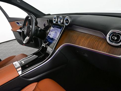 Certified 2026 Mercedes-Benz GLC 300 image 23