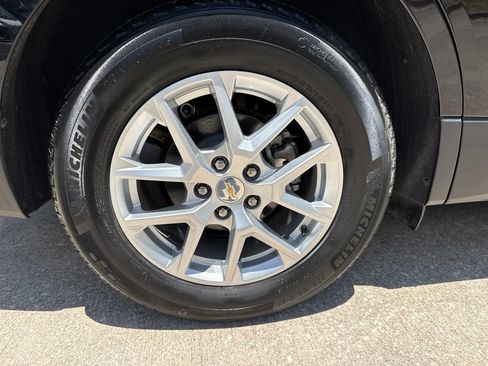 Used 2023 Chevrolet Equinox LS FWD image 43