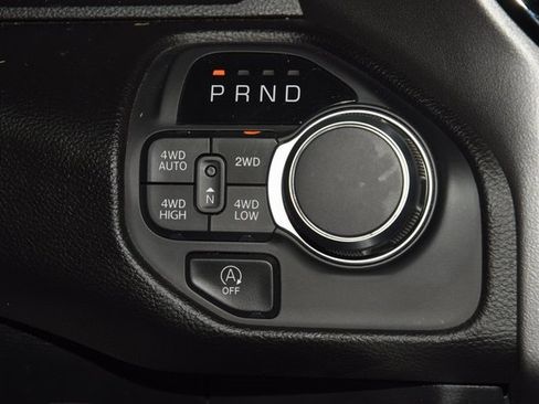 Used 2025 RAM 1500 Big Horn image 40