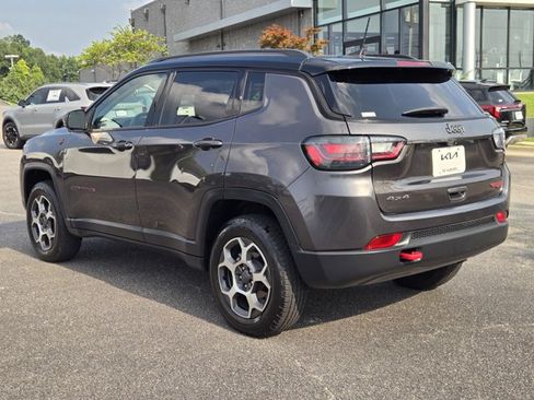 Used 2022 Jeep Compass Trailhawk w/ Trailhawk Elite Group AWD/4WD image 8