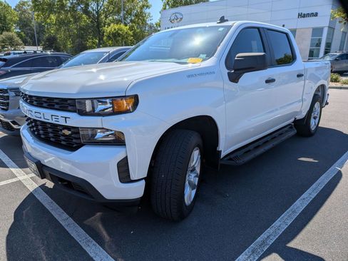 Used 2022 Chevrolet Silverado 1500 Custom AWD/4WD image 6