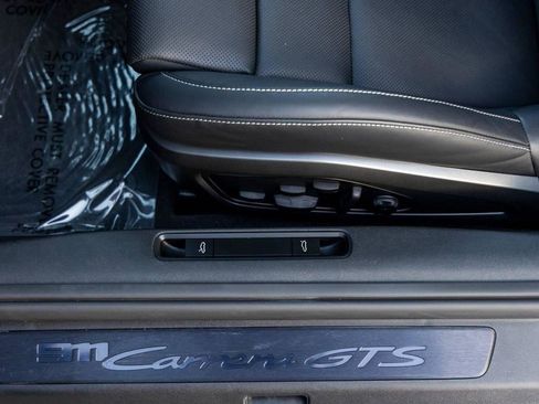 Used 2025 Porsche 911 Carrera GTS image 97